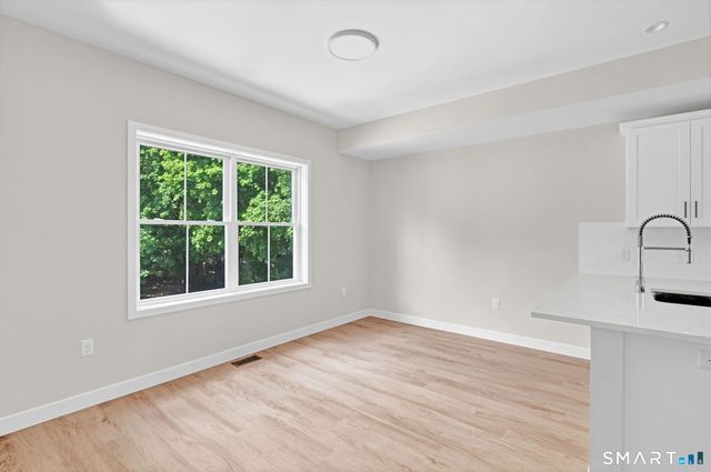 70 Whiting Street Apt A, Plainville, CT 06062