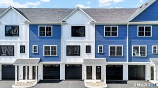 70 Whiting Street Apt A, Plainville, CT 06062
