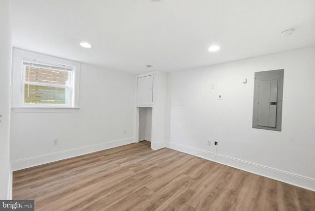 4302 MARTIN LUTHER KING JR AVE SW, Washington, DC 20032