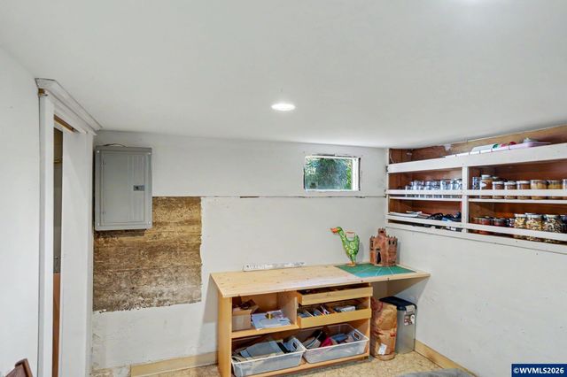 14437 Evans Valley Rd NE, Silverton, OR 97381