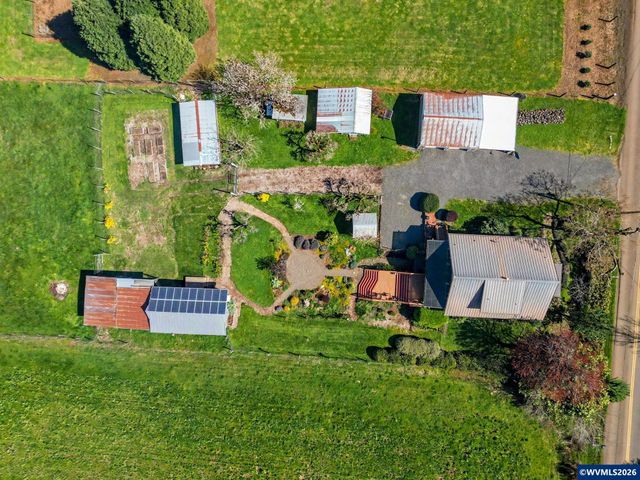 14437 Evans Valley Rd NE, Silverton, OR 97381