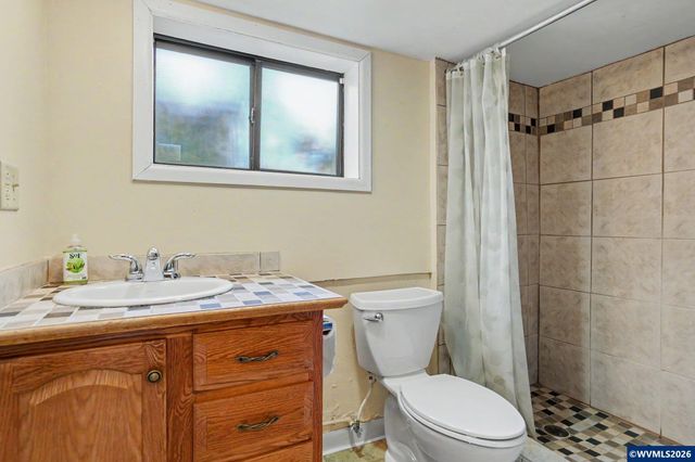14437 Evans Valley Rd NE, Silverton, OR 97381
