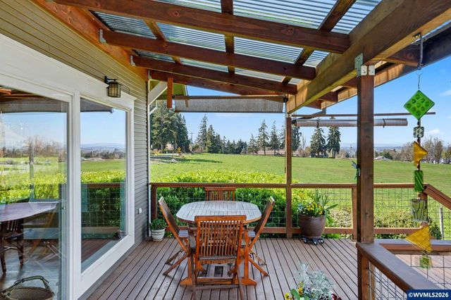 14437 Evans Valley Rd NE, Silverton, OR 97381
