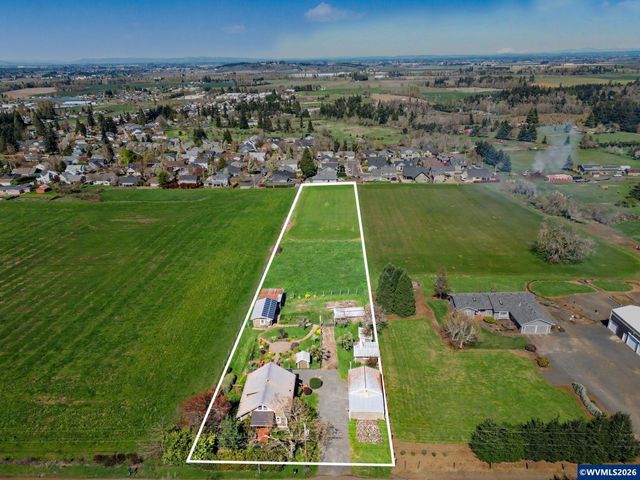 14437 Evans Valley Rd NE, Silverton, OR 97381