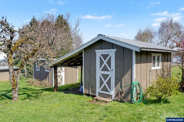 14437 Evans Valley Rd NE, Silverton, OR 97381