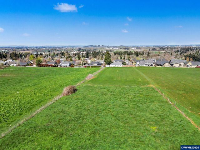 14437 Evans Valley Rd NE, Silverton, OR 97381