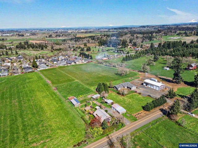 14437 Evans Valley Rd NE, Silverton, OR 97381