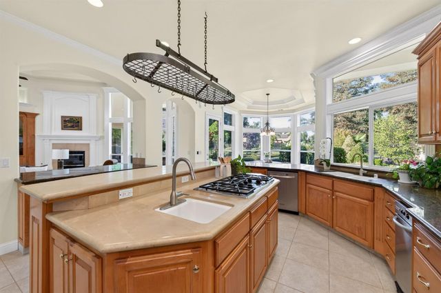 3386 E Via Monte Verdi Avenue, Clovis, CA 93619