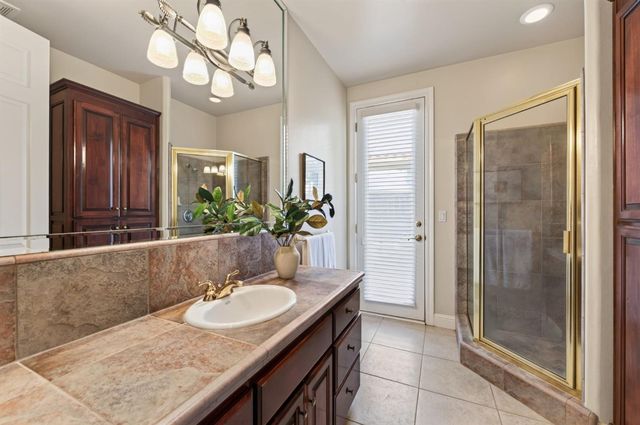 3386 E Via Monte Verdi Avenue, Clovis, CA 93619