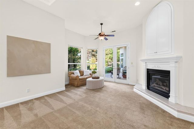 3386 E Via Monte Verdi Avenue, Clovis, CA 93619