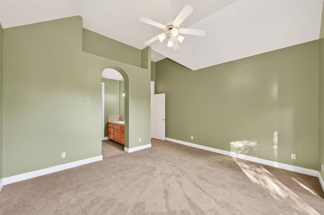 3386 E Via Monte Verdi Avenue, Clovis, CA 93619