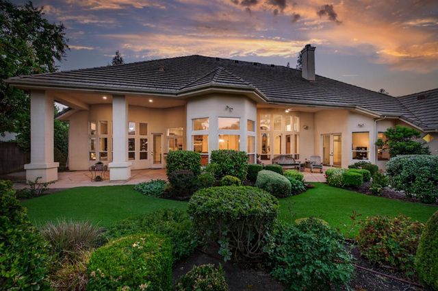 3386 E Via Monte Verdi Avenue, Clovis, CA 93619