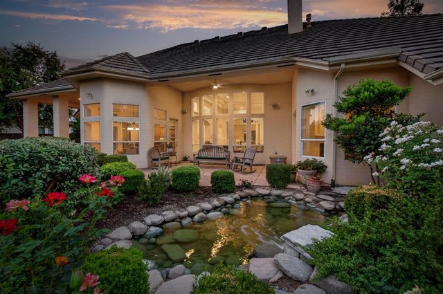 3386 E Via Monte Verdi Avenue, Clovis, CA 93619