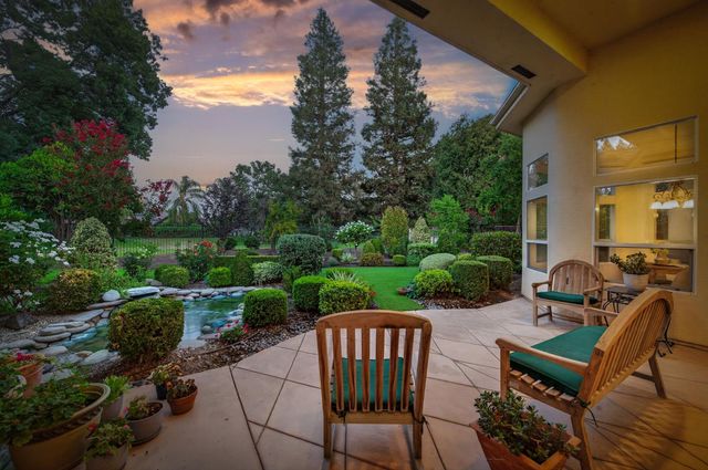 3386 E Via Monte Verdi Avenue, Clovis, CA 93619