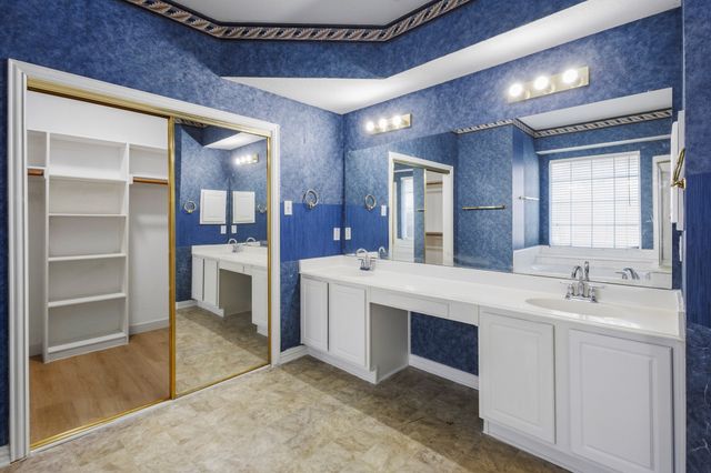 4227 Adam Drive, Grand Prairie, TX 75052