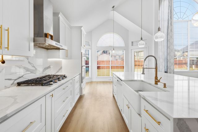 4227 Adam Drive, Grand Prairie, TX 75052