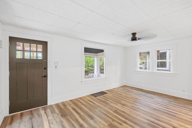 322 W Rudisill Boulevard, Fort Wayne, IN 46807