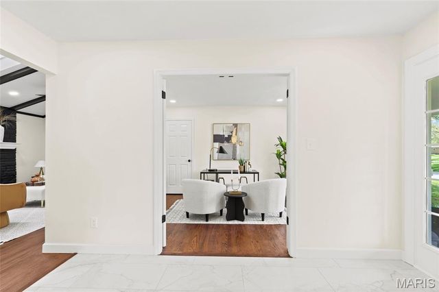11967 Randy Drive, Creve Coeur, MO 63141