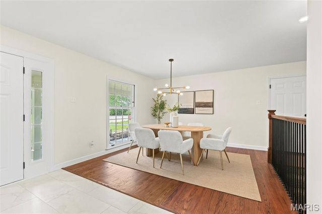 11967 Randy Drive, Creve Coeur, MO 63141