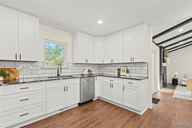 11967 Randy Drive, Creve Coeur, MO 63141