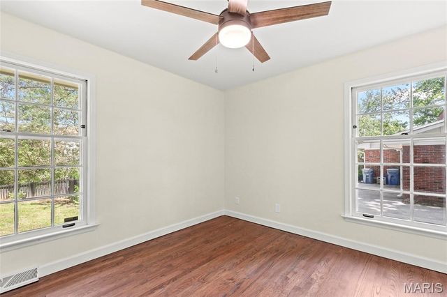 11967 Randy Drive, Creve Coeur, MO 63141