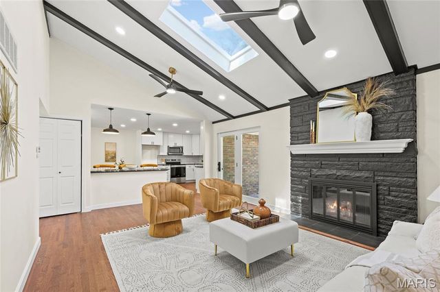 11967 Randy Drive, Creve Coeur, MO 63141