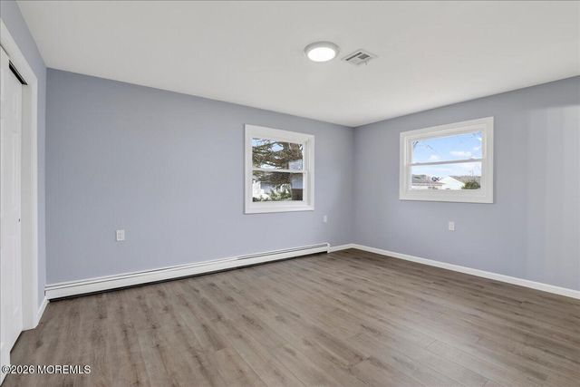 2 Van Gogh Street, Toms River, NJ 08757