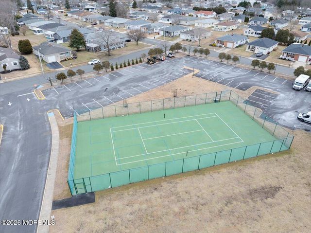 2 Van Gogh Street, Toms River, NJ 08757