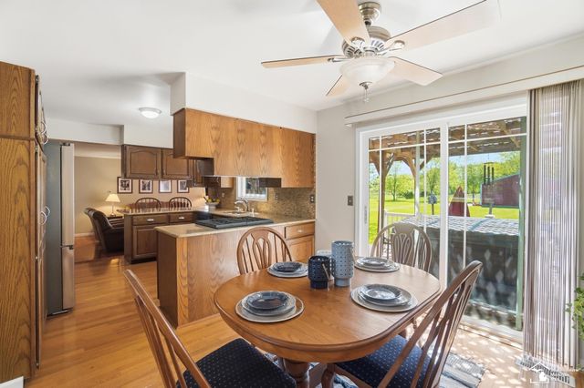 7792 S Huron River Drive, South Rockwood, MI 48179