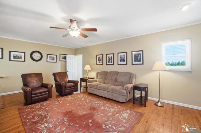 7792 S Huron River Drive, South Rockwood, MI 48179