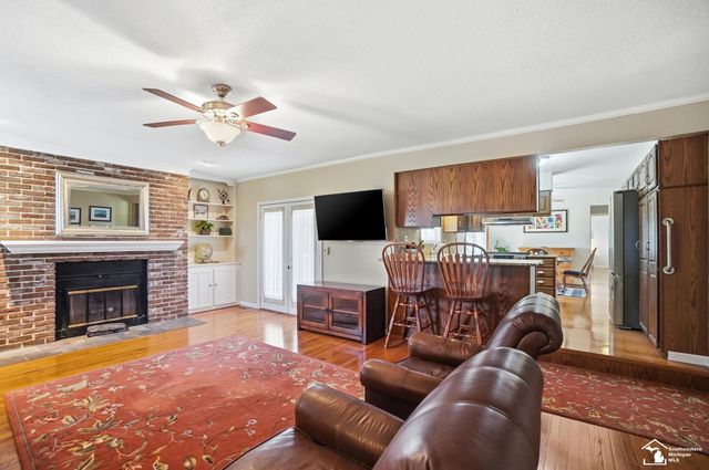7792 S Huron River Drive, South Rockwood, MI 48179