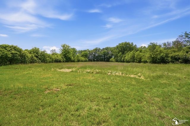 7792 S Huron River Drive, South Rockwood, MI 48179