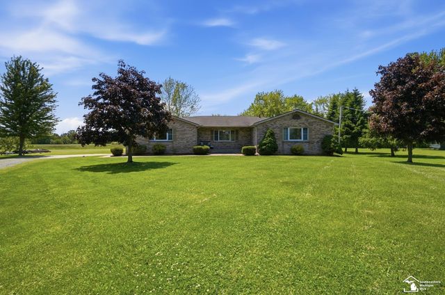 7792 S Huron River Drive, South Rockwood, MI 48179