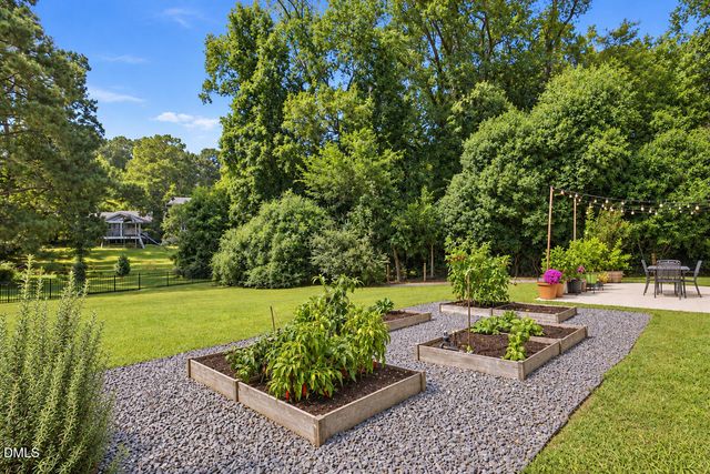 2613 W Cornwallis Road, Durham, NC 27705