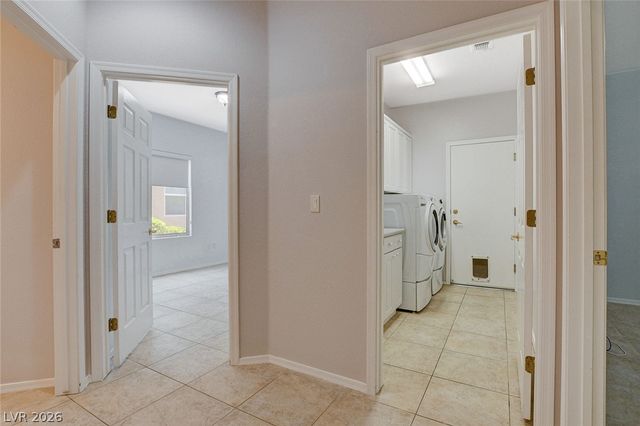 2521 Evansville Avenue, Henderson, NV 89052