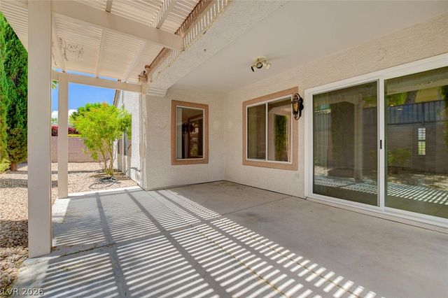 2521 Evansville Avenue, Henderson, NV 89052