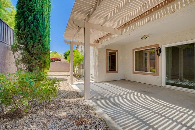 2521 Evansville Avenue, Henderson, NV 89052