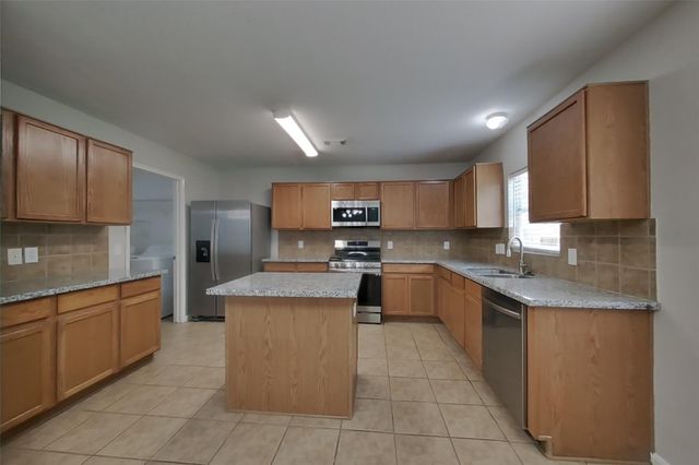 2744 Woodspring Forest Drive, Houston, TX 77345
