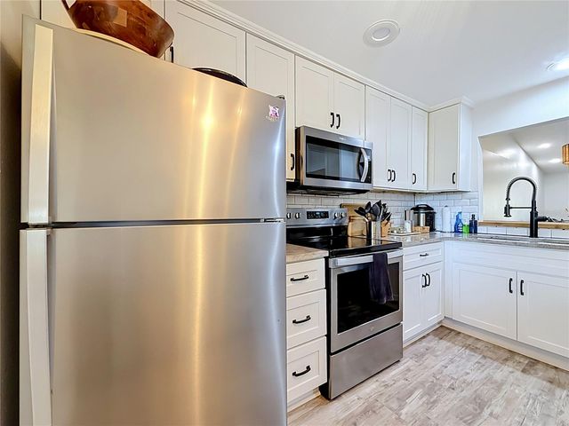 1935 PEPPERMILL DRIVE C, Clearwater, FL 33763