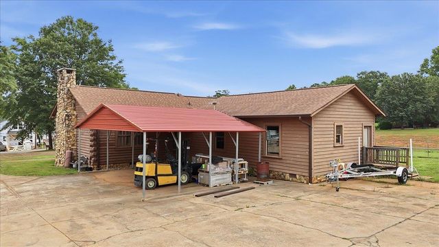 60 Lakeside Drive, Lyman, SC 29365