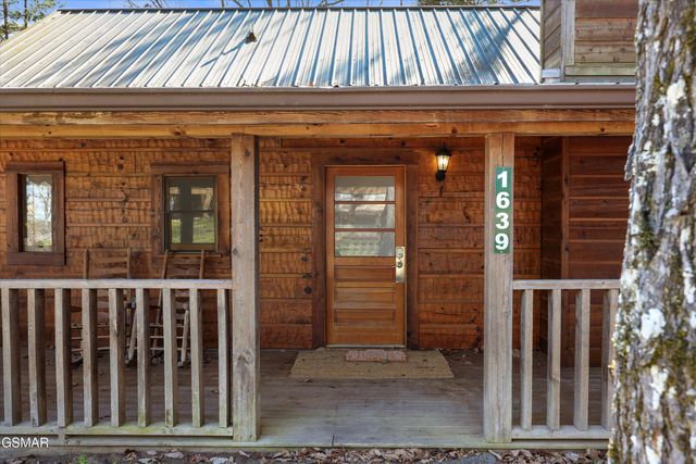 1639 Ridgecrest Drive, Sevierville, TN 37876