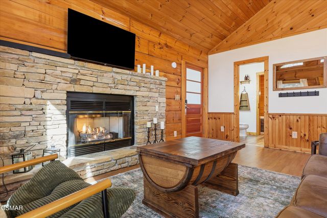 1639 Ridgecrest Drive, Sevierville, TN 37876