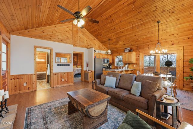 1639 Ridgecrest Drive, Sevierville, TN 37876