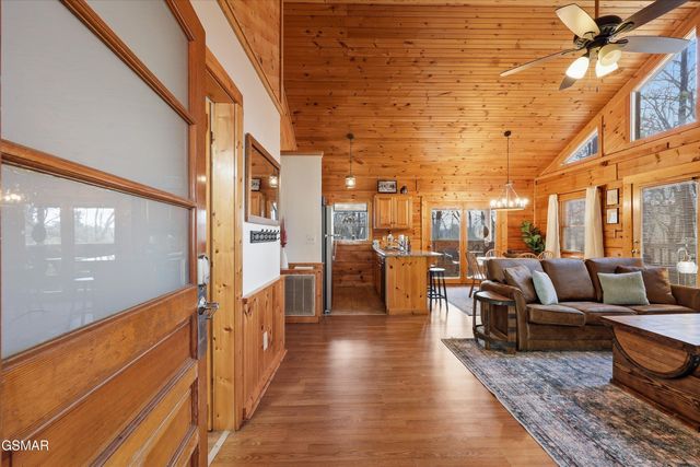 1639 Ridgecrest Drive, Sevierville, TN 37876