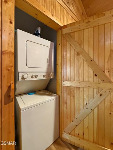 1639 Ridgecrest Drive, Sevierville, TN 37876