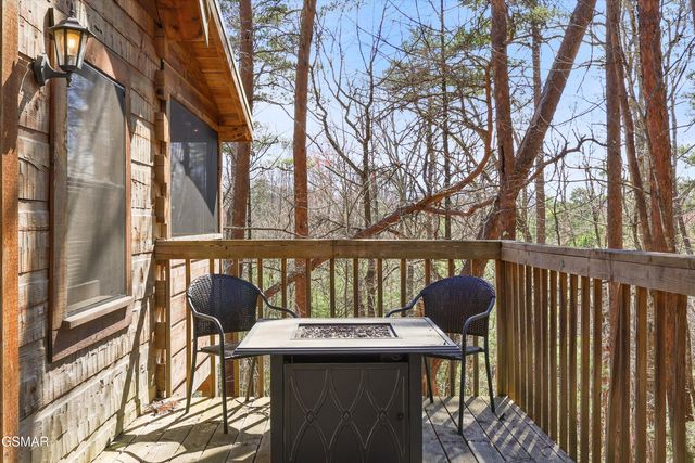 1639 Ridgecrest Drive, Sevierville, TN 37876