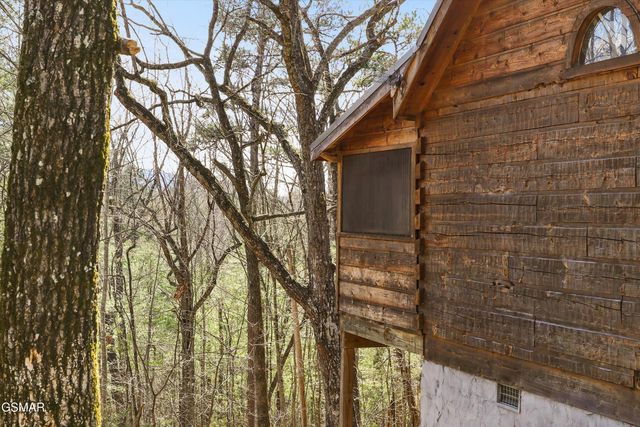 1639 Ridgecrest Drive, Sevierville, TN 37876