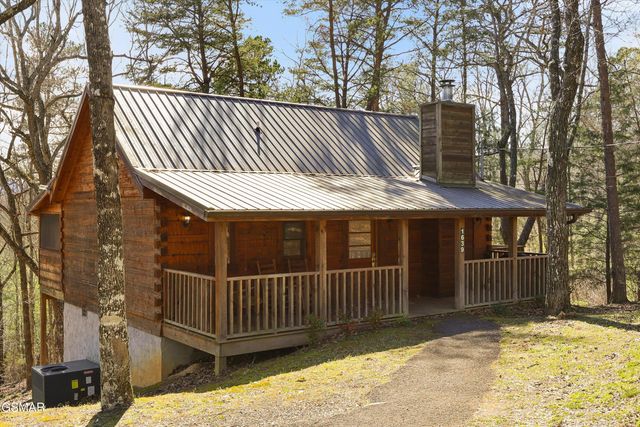 1639 Ridgecrest Drive, Sevierville, TN 37876