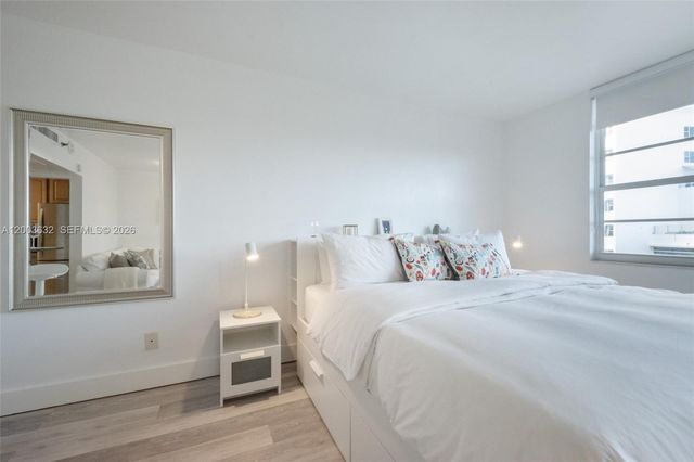 100 Lincoln Rd 439, Miami Beach, FL 33139