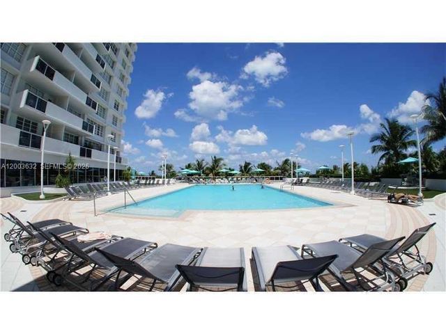 100 Lincoln Rd 439, Miami Beach, FL 33139